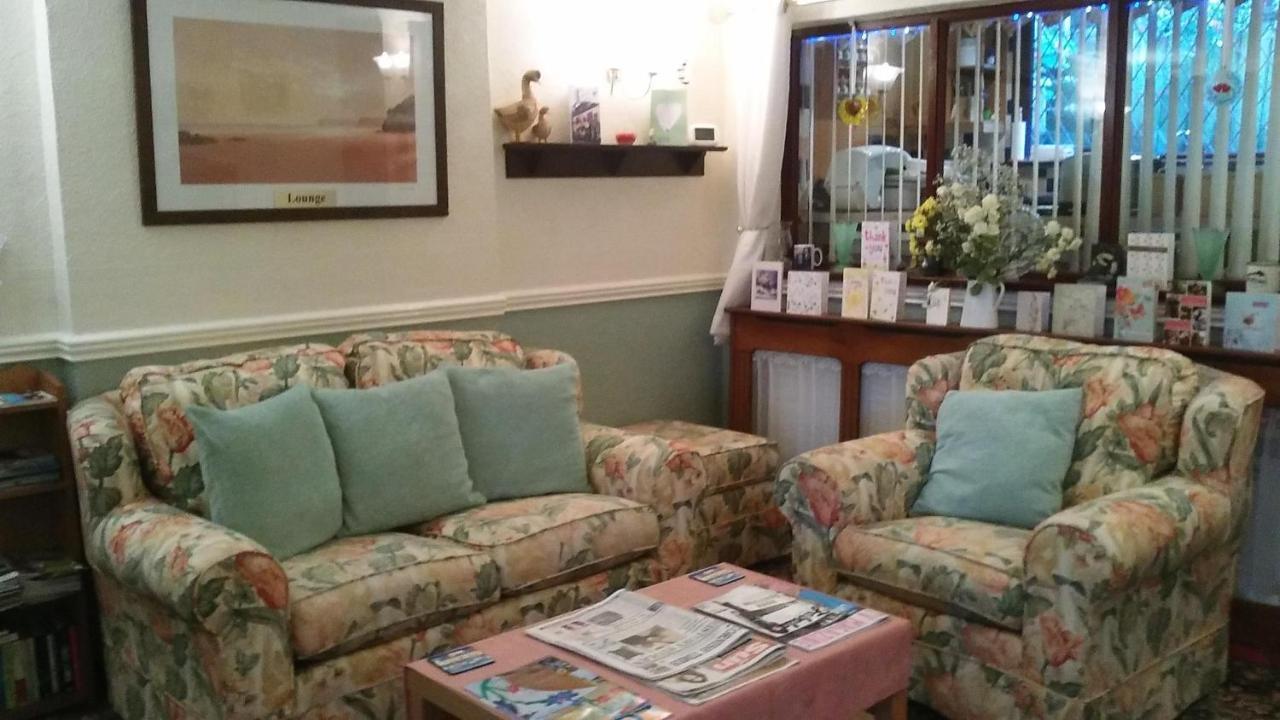 Little Harbour Guesthouse Looe Extérieur photo
